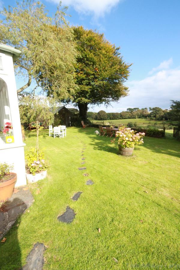 Trenderway Farm Panzió Looe Kültér fotó